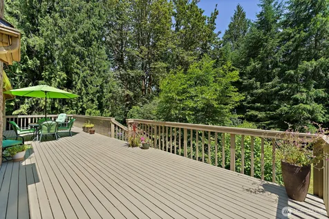 22200 Sweeney Road SE Maple Valley WA 98038