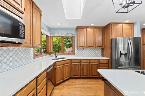 22200 Sweeney Road SE Maple Valley WA 98038