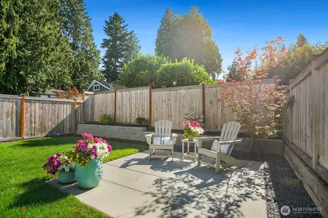 12734 7th Avenue NW Seattle WA 98177