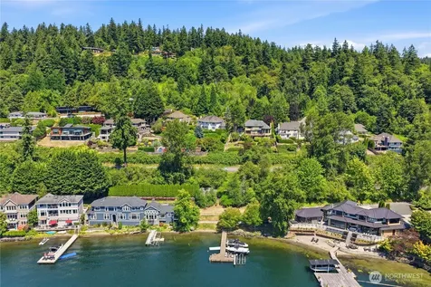 4123 205 Avenue SE Sammamish WA 98075