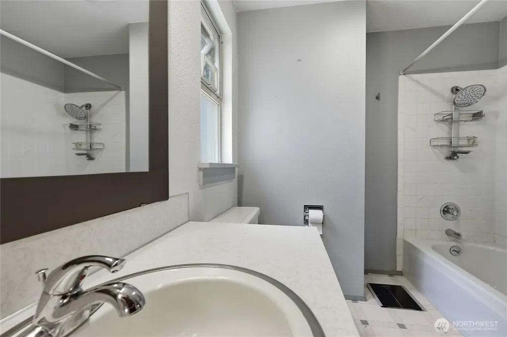 7750 NE Bergman Road Bainbridge Island WA 98110