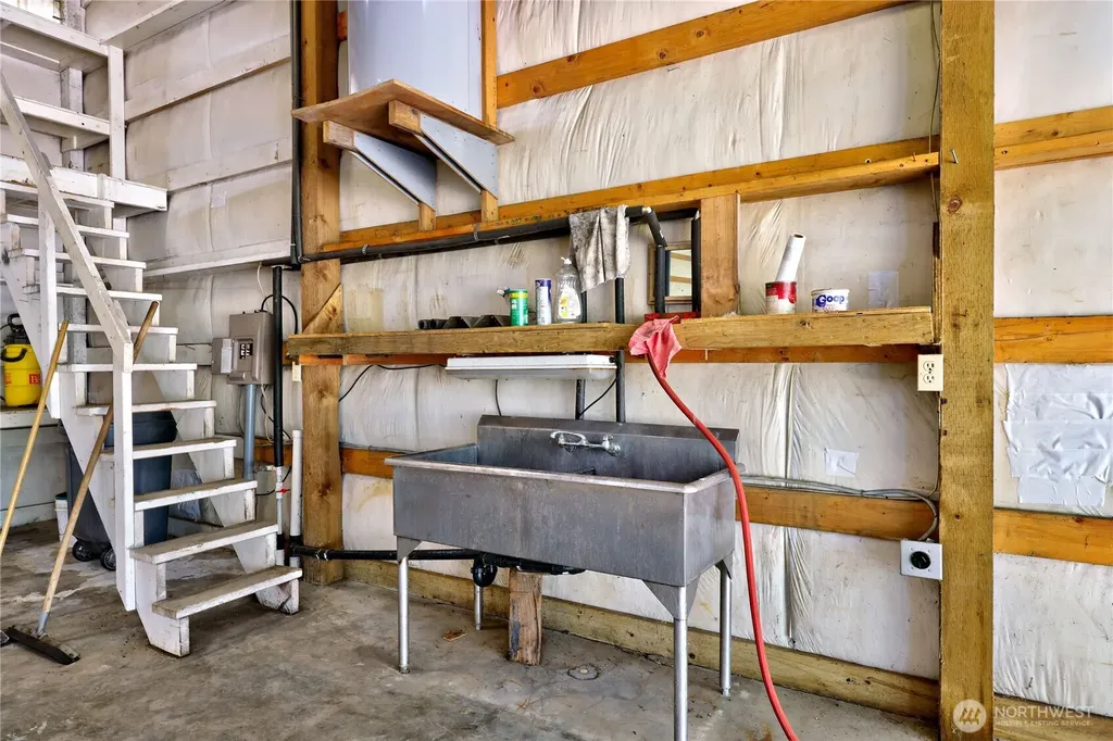 7750 NE Bergman Road Bainbridge Island WA 98110