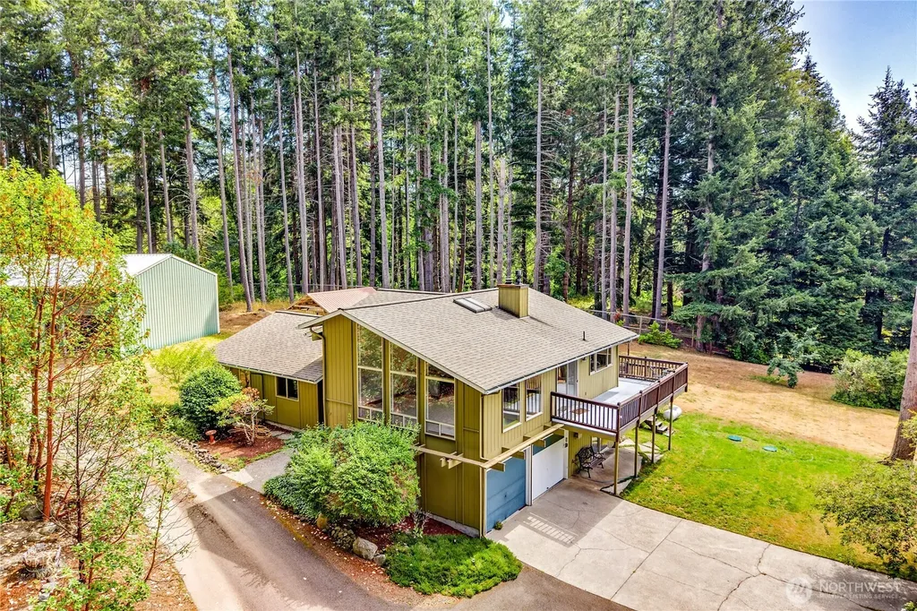 7750 NE Bergman Road Bainbridge Island WA 98110