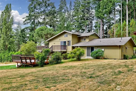 7750 NE Bergman Road Bainbridge Island WA 98110
