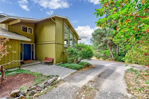 7750 NE Bergman Road Bainbridge Island WA 98110