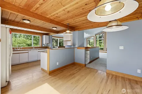 7750 NE Bergman Road Bainbridge Island WA 98110