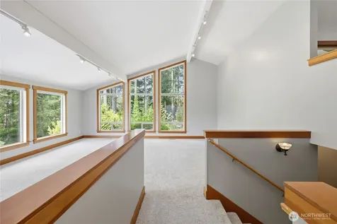 7750 NE Bergman Road Bainbridge Island WA 98110