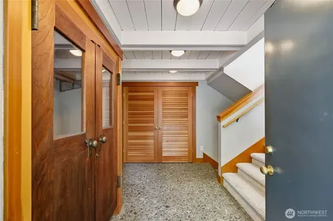 7750 NE Bergman Road Bainbridge Island WA 98110