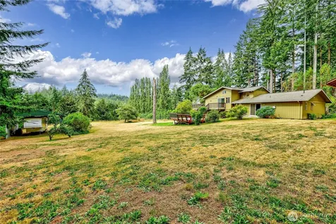 7750 NE Bergman Road Bainbridge Island WA 98110