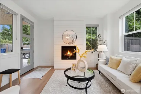 11505 112th Court NE Kirkland WA 98033