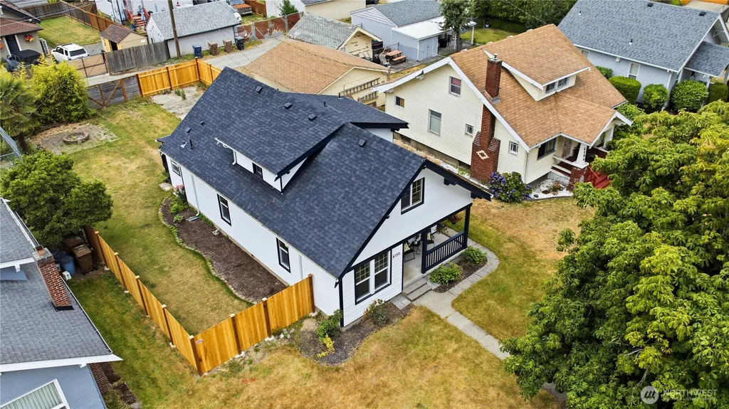 6110 S Park Avenue Tacoma WA 98408