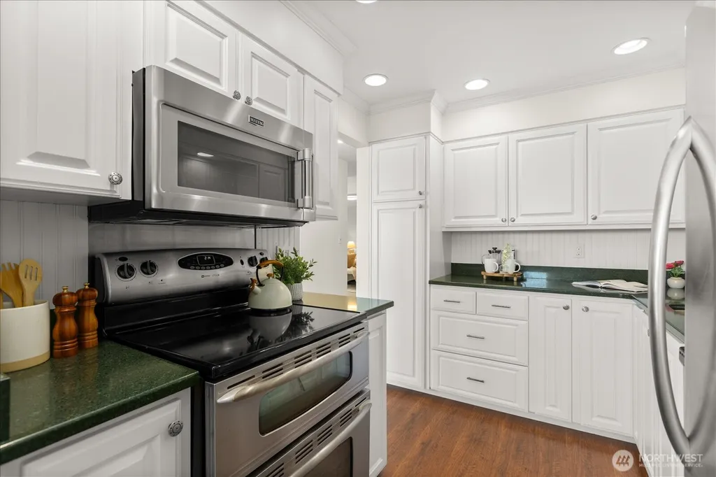 533 Alder Street Edmonds WA 98020