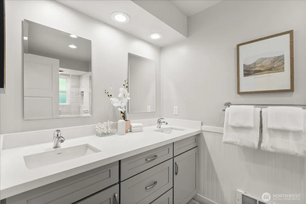 533 Alder Street Edmonds WA 98020