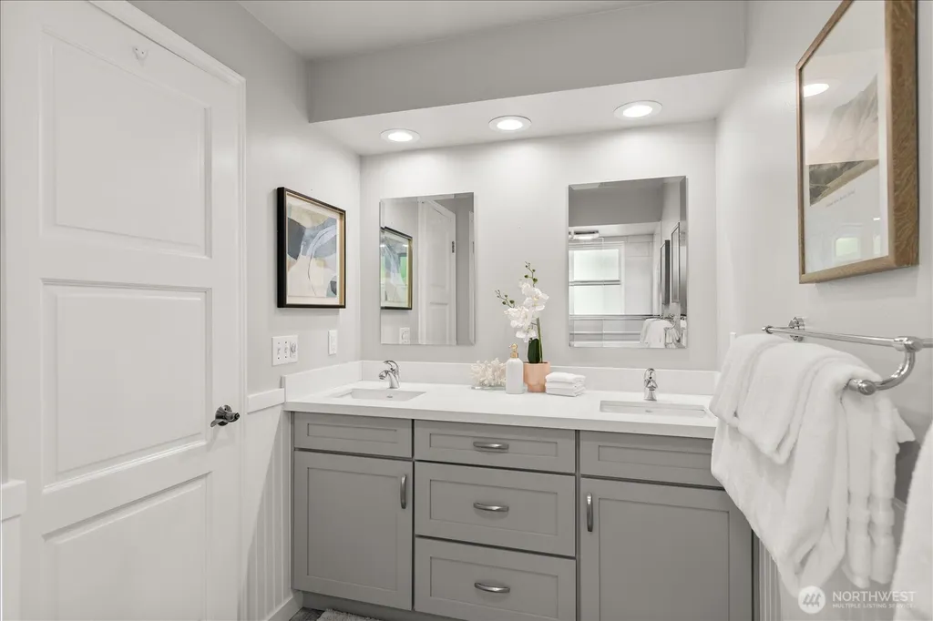 533 Alder Street Edmonds WA 98020