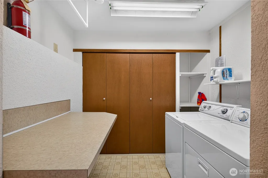 5008 Dundee Drive Anacortes WA 98221