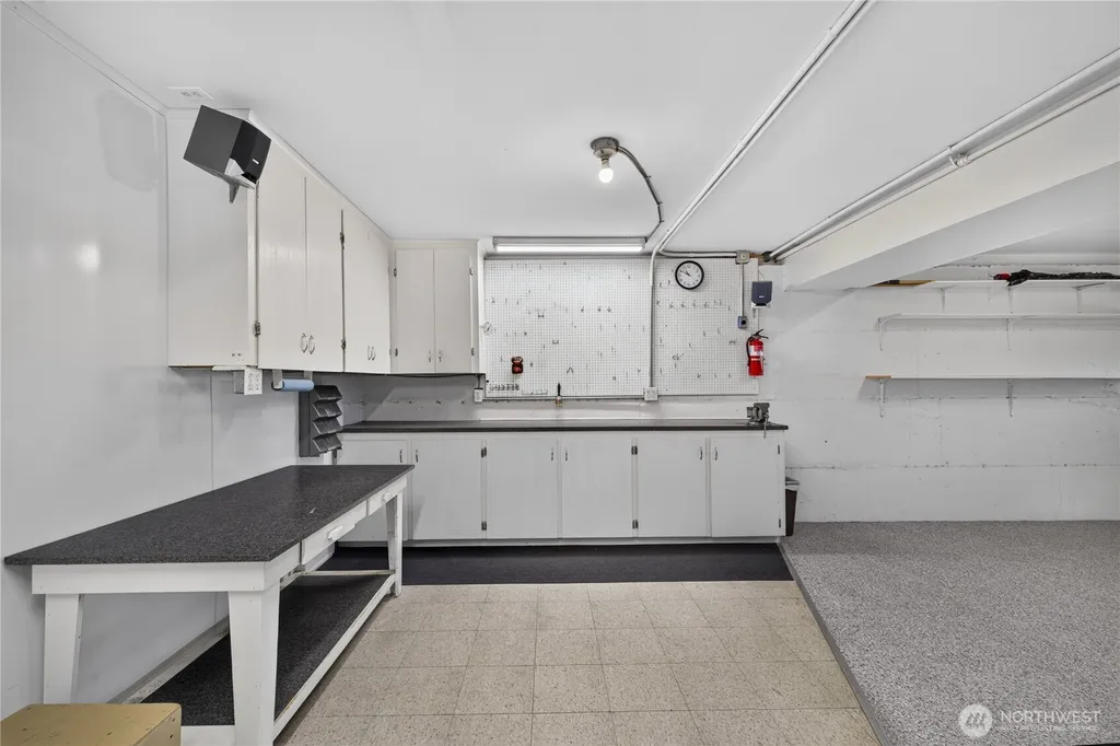5008 Dundee Drive Anacortes WA 98221