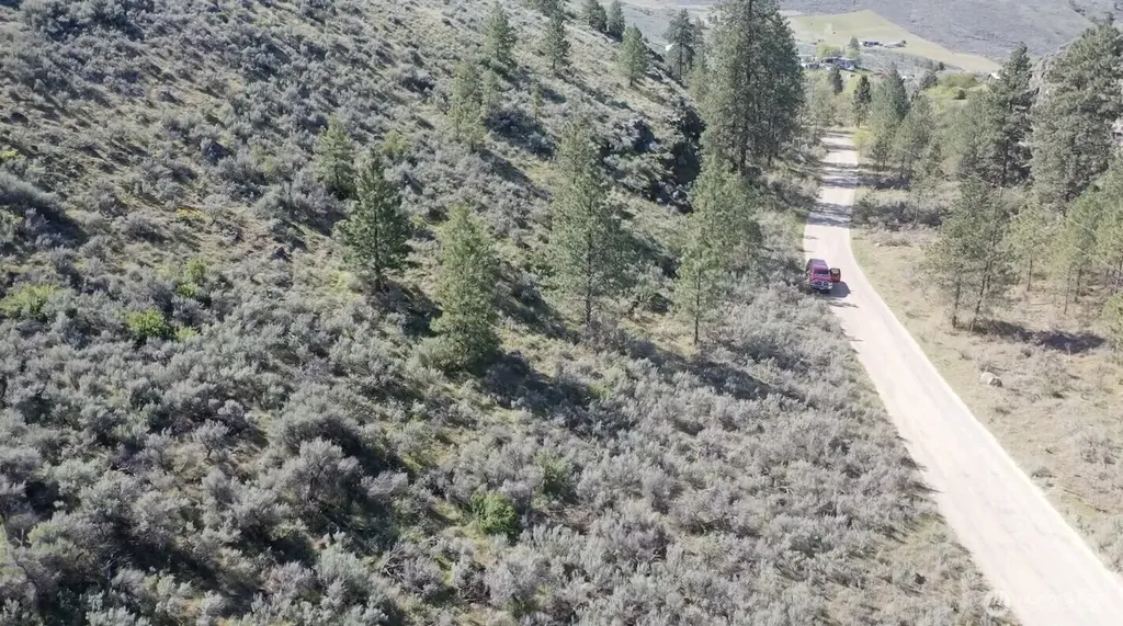 0 Round Up Road Oroville WA 98844