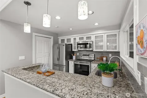7024 155th Place Place NE Redmond WA 98052