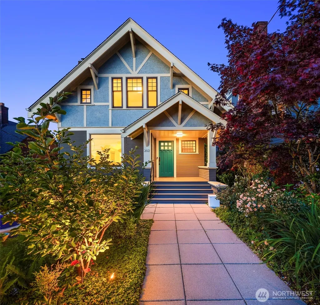 2612 1st Avenue N Seattle WA 98109