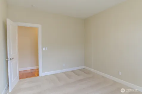 8568 Sand Point Way NE Seattle WA 98115