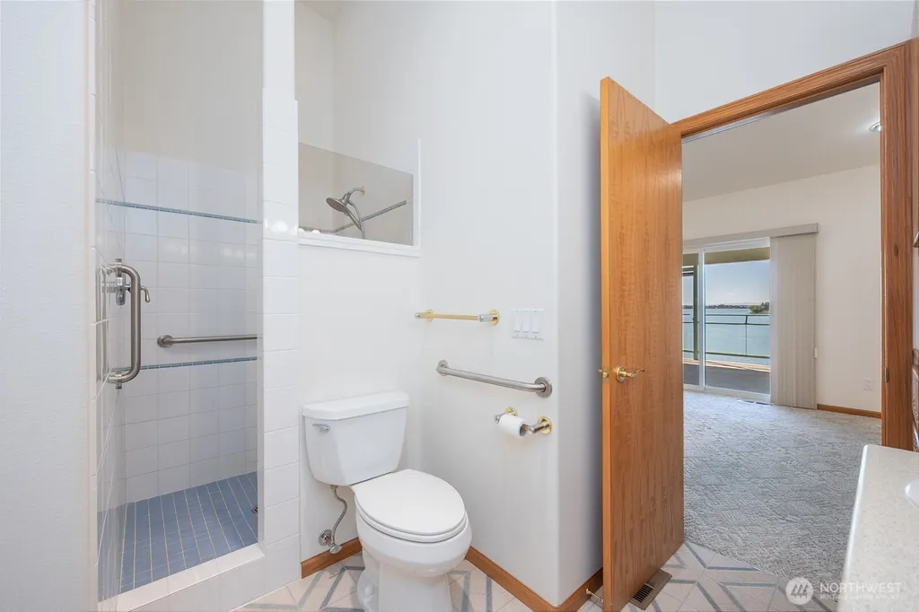 2600 W Marina Drive Moses Lake WA 98837