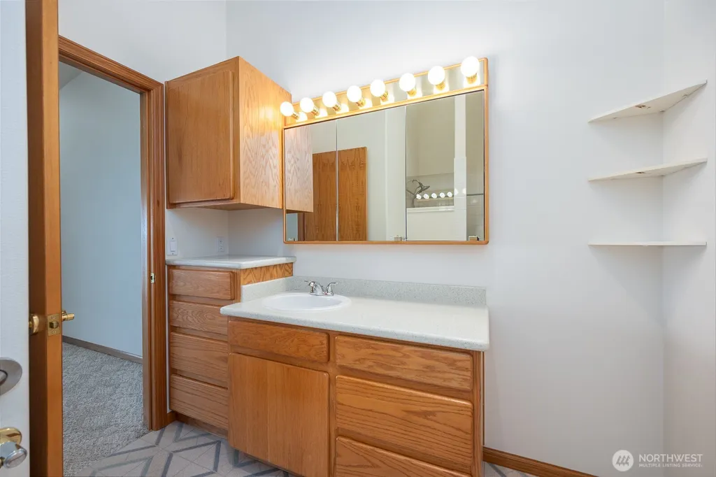 2600 W Marina Drive Moses Lake WA 98837