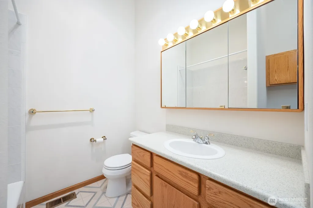 2600 W Marina Drive Moses Lake WA 98837