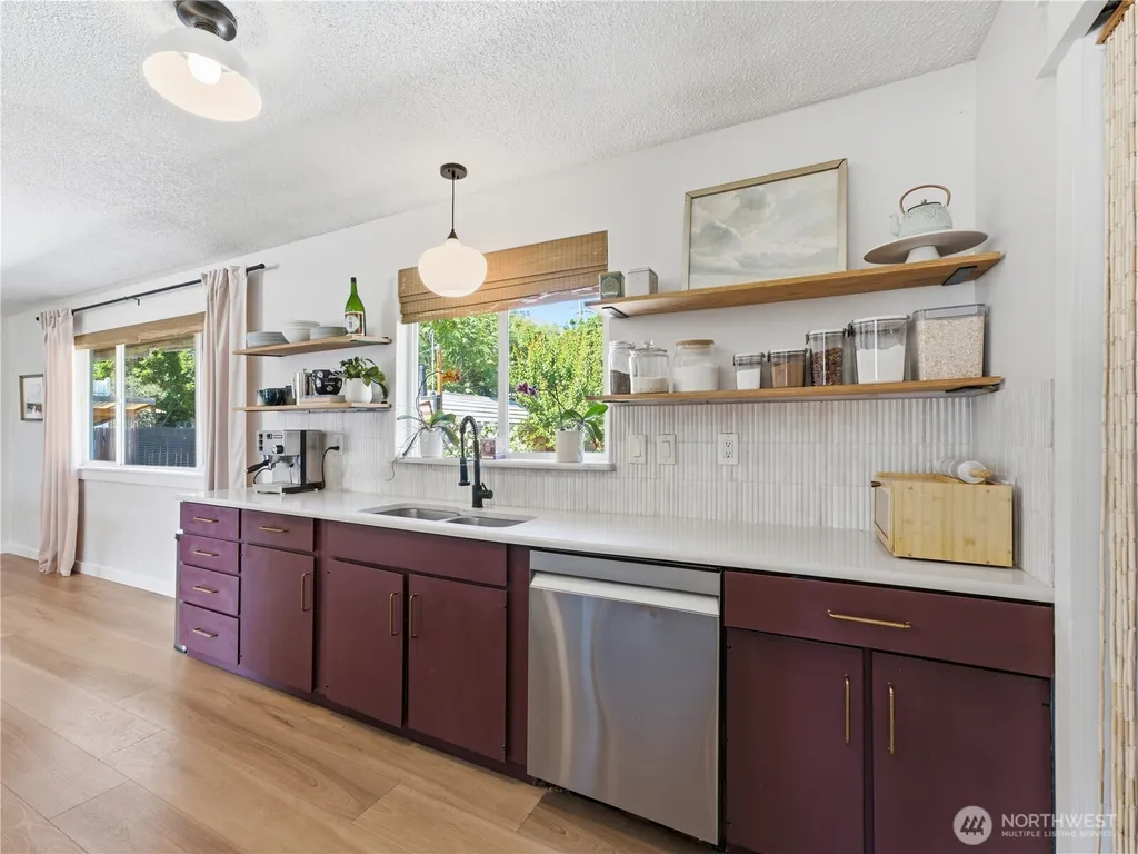 1116 Wedgewood Avenue Wenatchee WA 98801