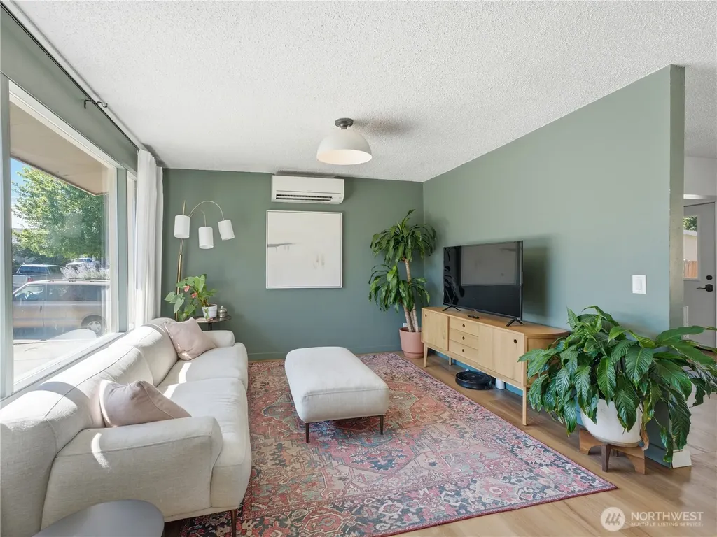 1116 Wedgewood Avenue Wenatchee WA 98801