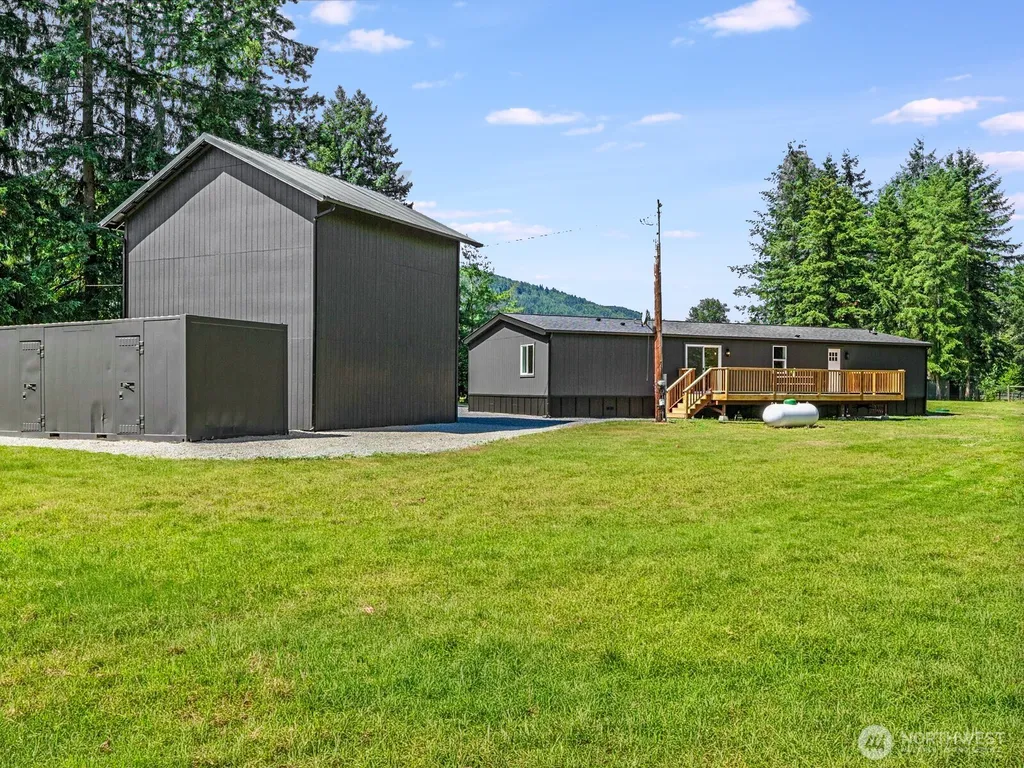 20021 State Route 530 NE Arlington WA 98223