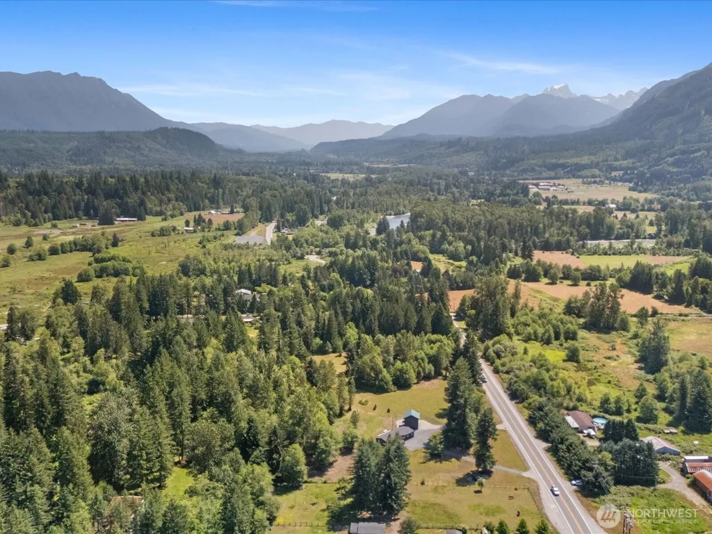 20021 State Route 530 NE Arlington WA 98223