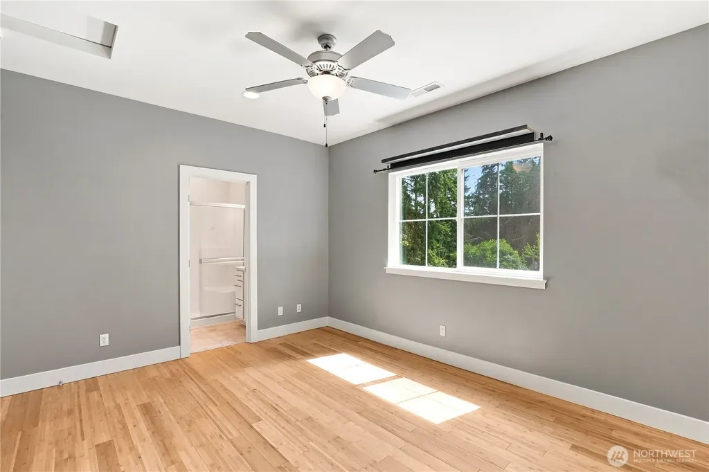 2114 191st Avenue SW Lakebay WA 98349