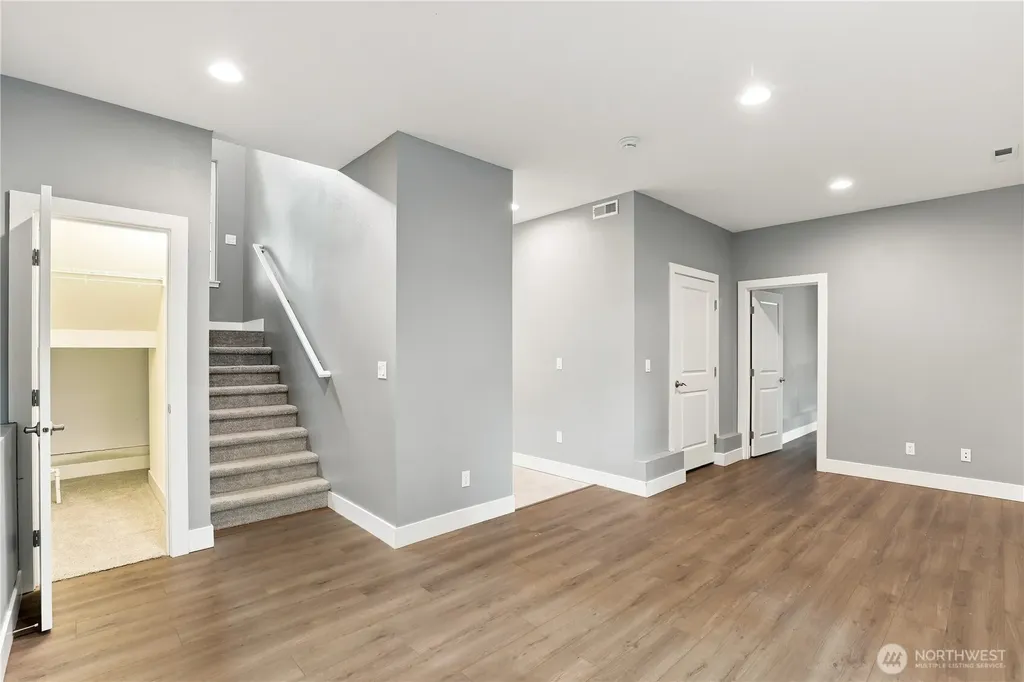 2114 191st Avenue SW Lakebay WA 98349