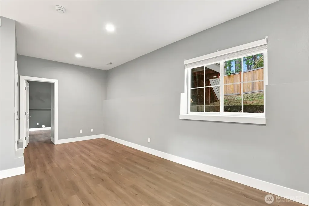 2114 191st Avenue SW Lakebay WA 98349