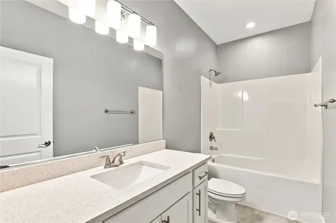 2114 191st Avenue SW Lakebay WA 98349
