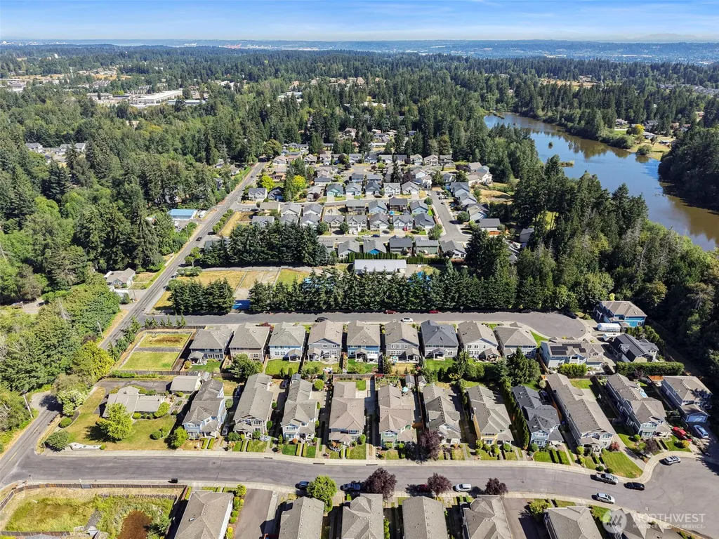 6301 122nd St Ct E Puyallup WA 98373