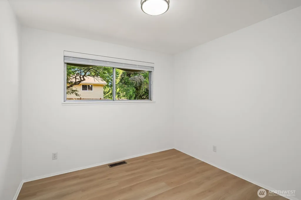 4504 S 163rd Place Tukwila WA 98188