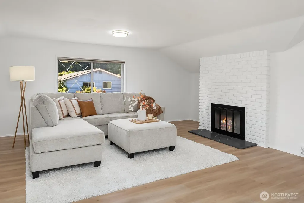 4504 S 163rd Place Tukwila WA 98188