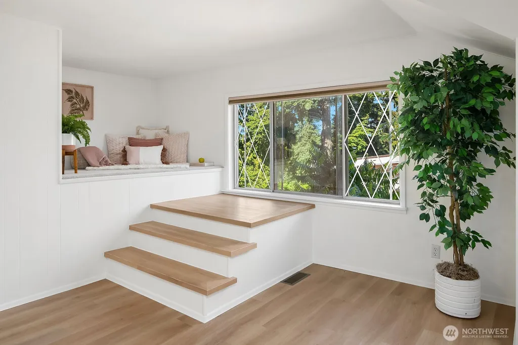 4504 S 163rd Place Tukwila WA 98188