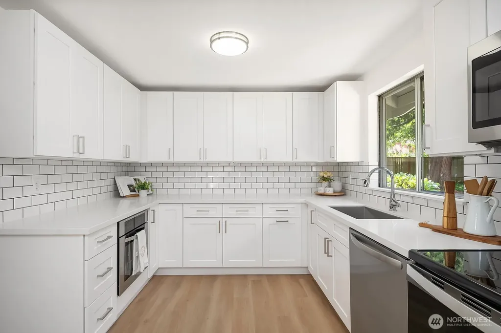 4504 S 163rd Place Tukwila WA 98188