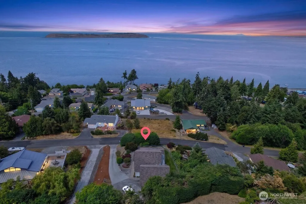 332 Lupine Drive Sequim WA 98382