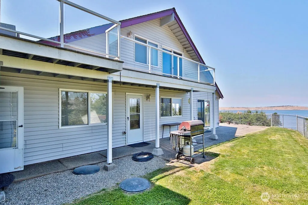 332 Lupine Drive Sequim WA 98382