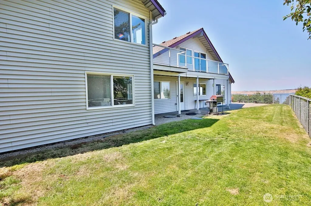 332 Lupine Drive Sequim WA 98382