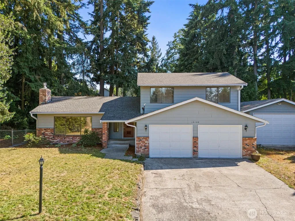 14128 106th Avenue Ct E Puyallup WA 98374