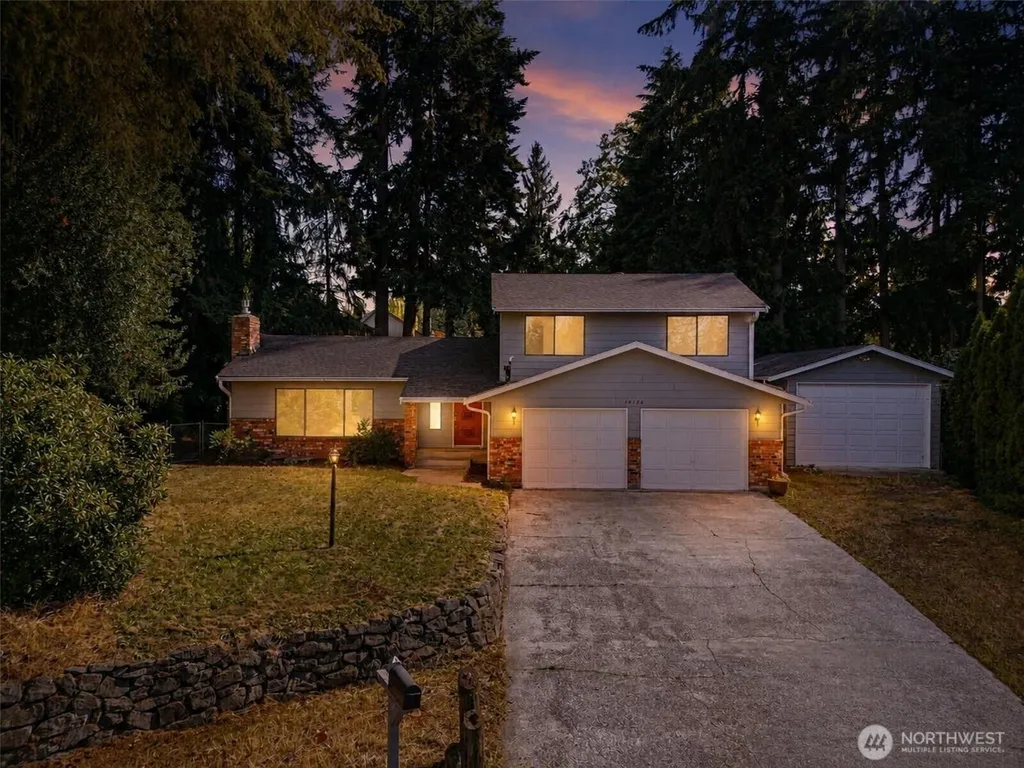 14128 106th Avenue Ct E Puyallup WA 98374