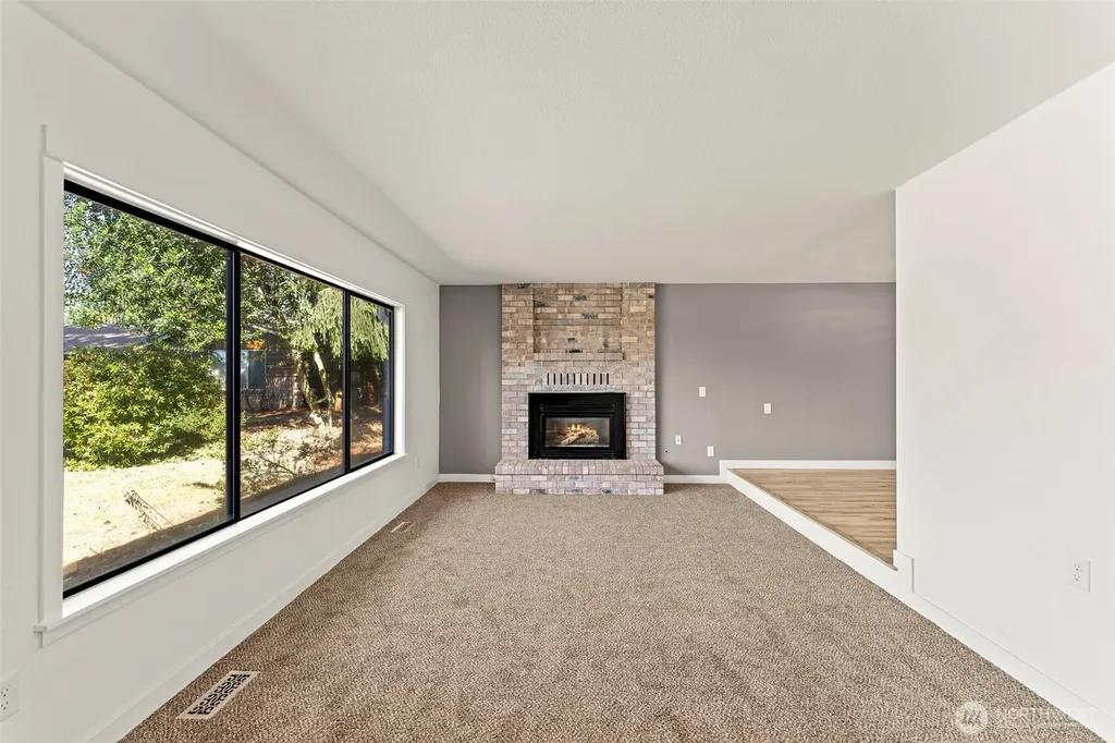 14128 106th Avenue Ct E Puyallup WA 98374