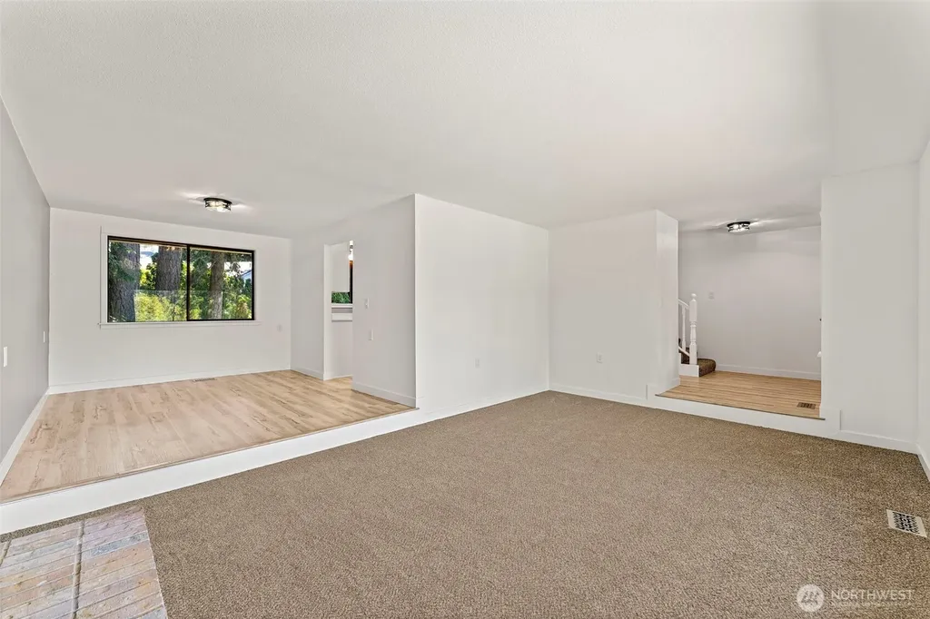 14128 106th Avenue Ct E Puyallup WA 98374