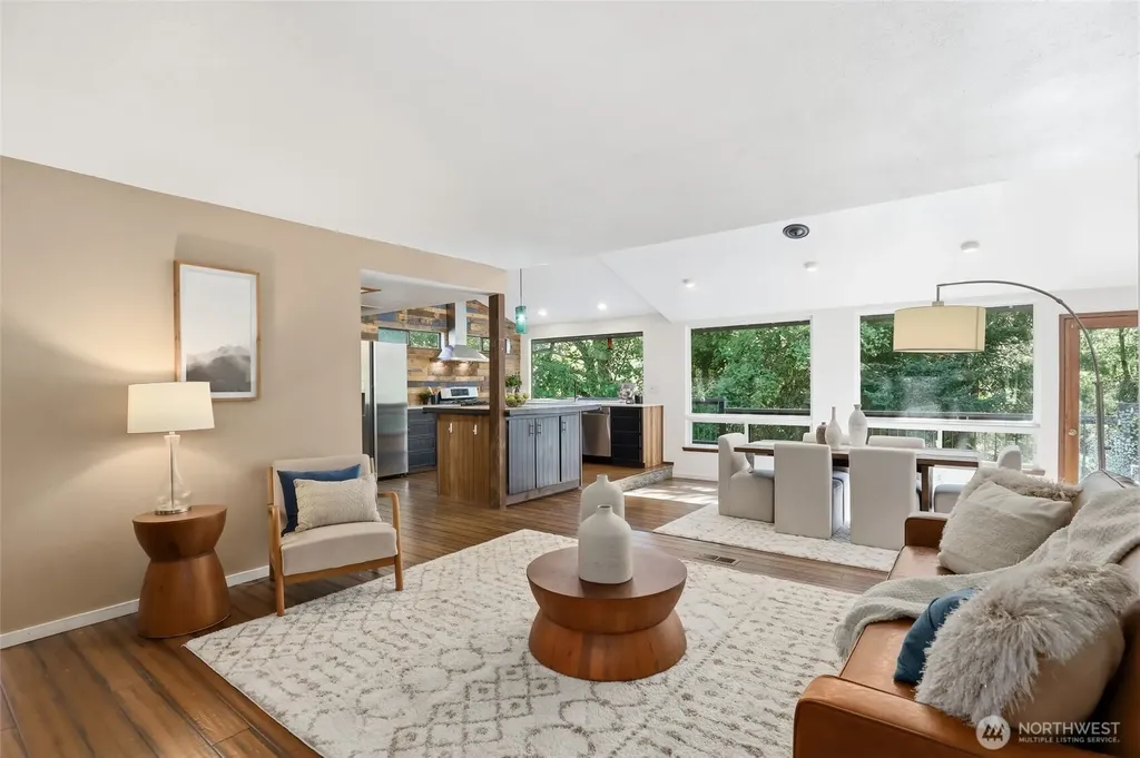 31650 36th Avenue SW Federal Way WA 98023