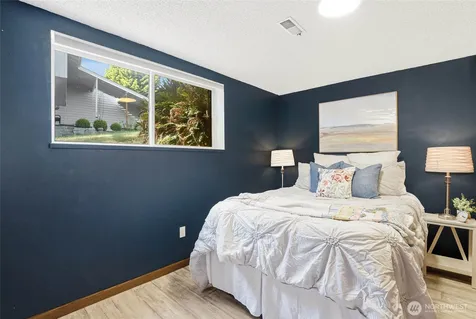 31650 36th Avenue SW Federal Way WA 98023