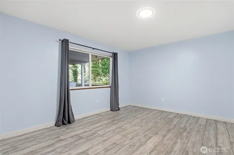 31650 36th Avenue SW Federal Way WA 98023